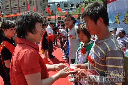 http://www.laoshutea.com/UploadFile/2010824112346734.jpg